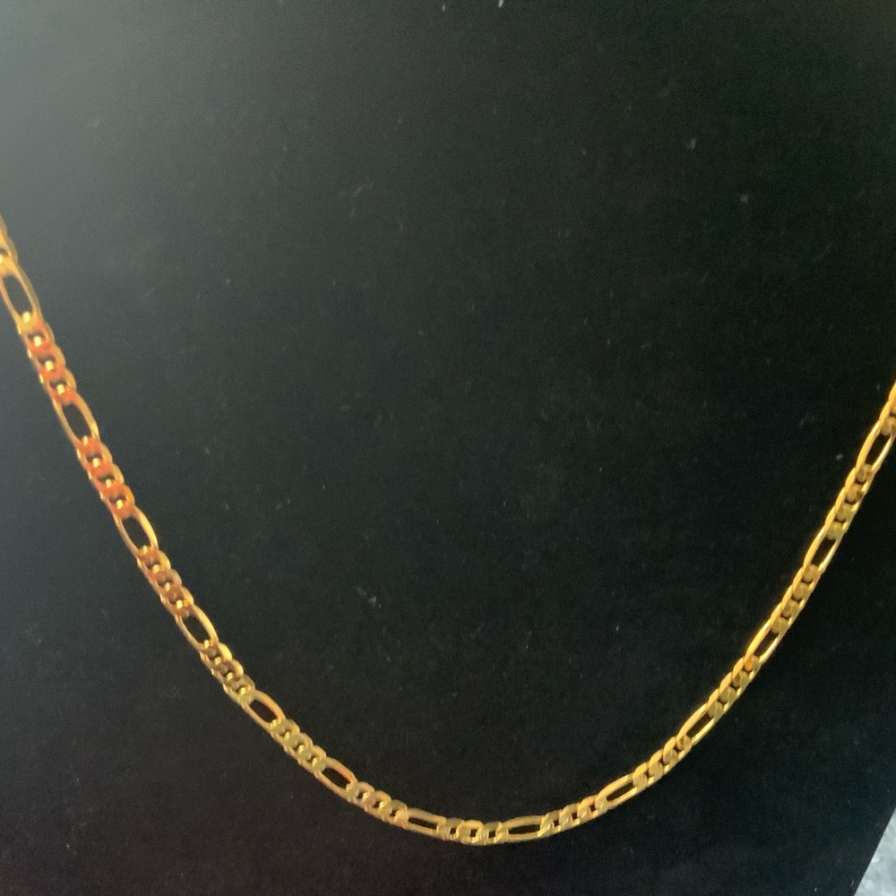 Brand new 24k gold over silver. Classic Figaro Chain Necklace. Bloomingdale’s - Picture 3 of 6